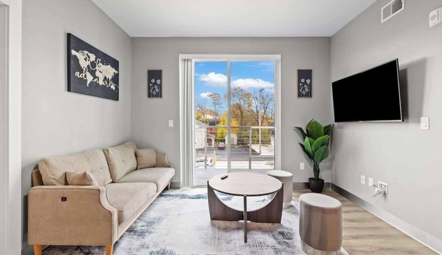 Modern Luxury in Columbus (Near Downtown & OSU)