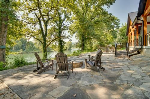 Modern Norfork River Cabin Rental w/Shared Dock!