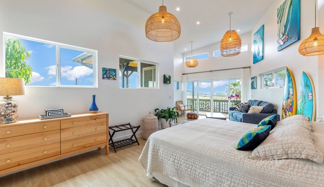 Modern ocean view suite walking distance to the coolest beach town in Maui