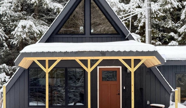 Modern Rustic A-Frame Cabin near Hunter & Windham