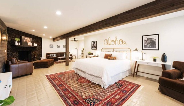 Modern Upcountry Hawaiian Suite for a Romantic Getaway in the Upcountry of Maui!