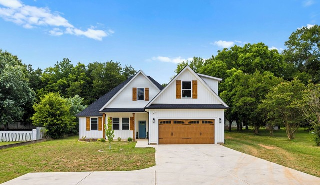 Modern Upscale 3BR in Mt Holly