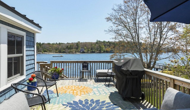 Moon Tide Cottage | Oceanfront on Linekin Bay | Stunning Views
