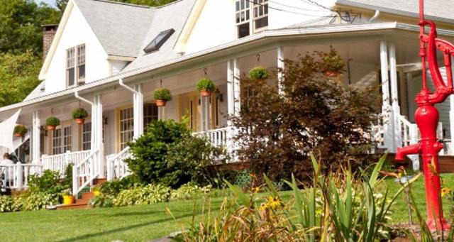 Mount Battie Inn