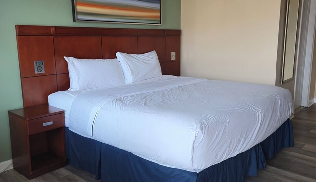 Nashoba Valley Inn & Suites