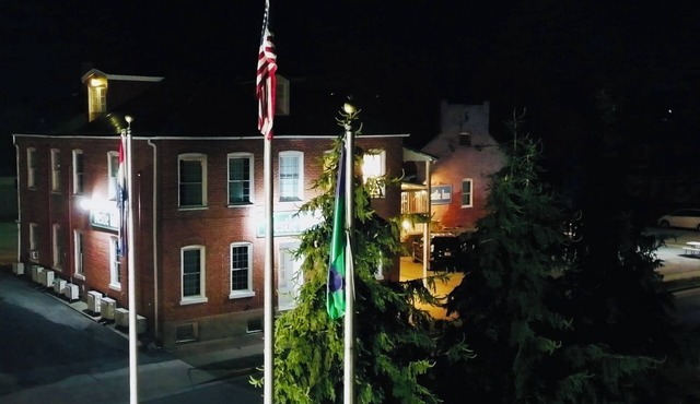Nestle Inn is a charming, historic hotel located in the heart of Hermann, MO