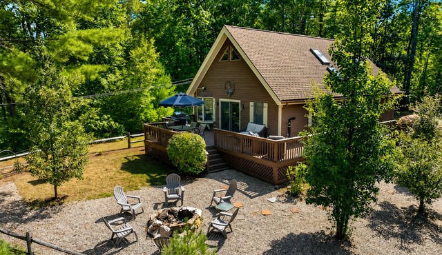 New! 2 Min to Beach-8 Beds-Family Ready-Serene