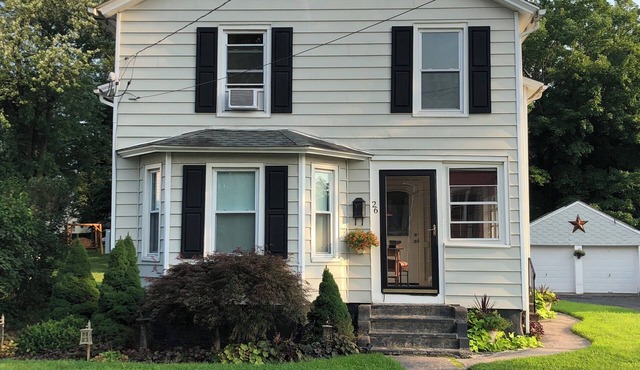 NEW-Another Fun Downtown Location 1st floor