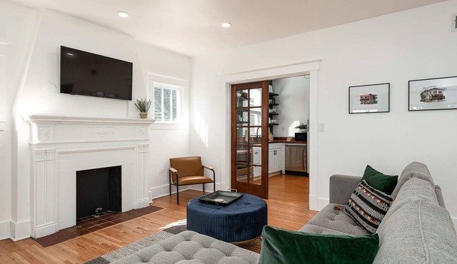 New! Charming City Condo! Walkable & Chic!