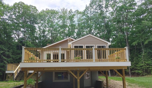 New Cottage with Dock access and View of Mousam Lake