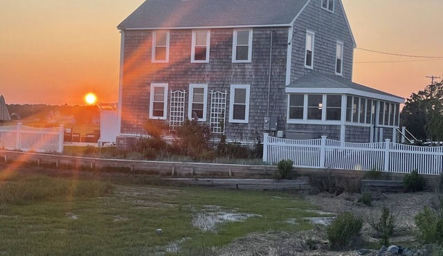 New England, Coastal Beachside