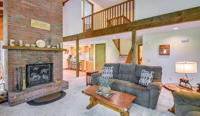 New Hampshire Vacation Rental - Walk to Beach!