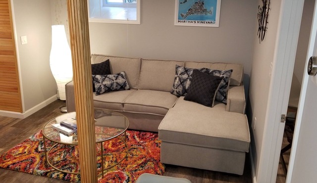 NEW Modern Apartment Near Boston & Harvard Square.