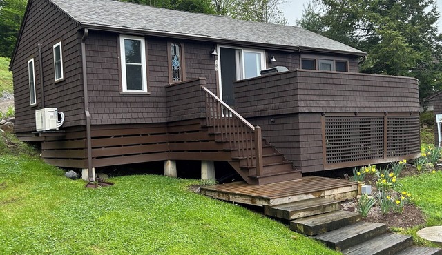 Newfound Lake, Bristol NH Lakefront Cottage