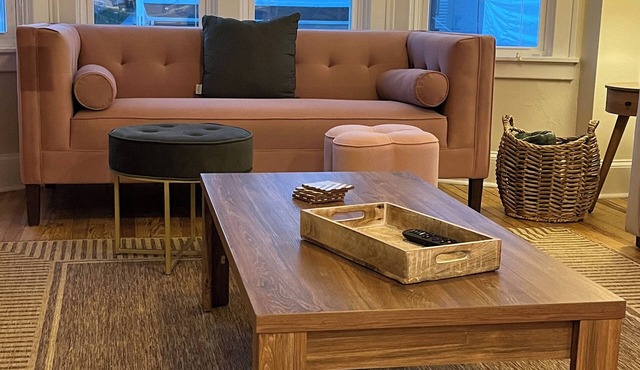 Newly renovated in the heart of Kennett Square. 3 miles from Longwood Gardens