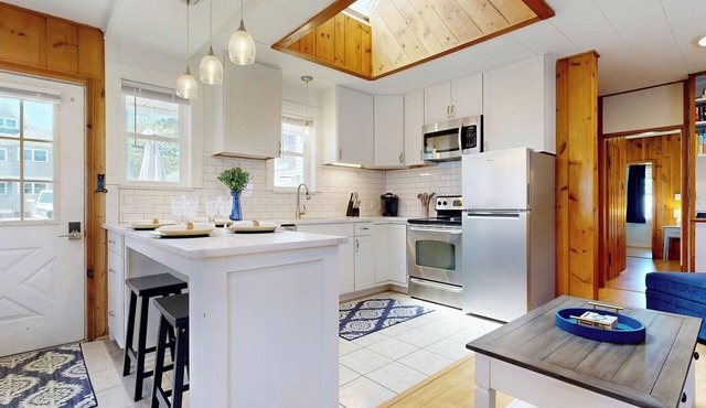Niblet Cottage by Bayley Vacation Rentals