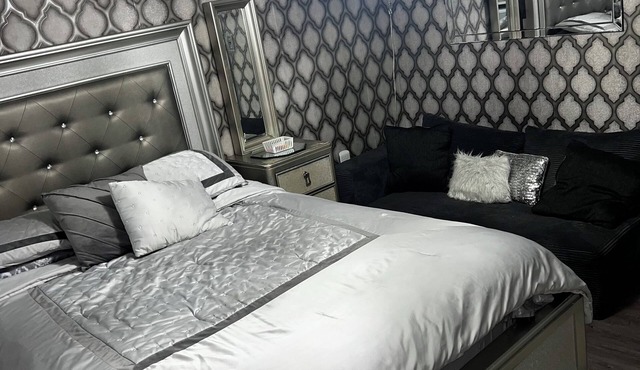 Nice Cozy Room By Empire City Casino And Cross County Shopping Center