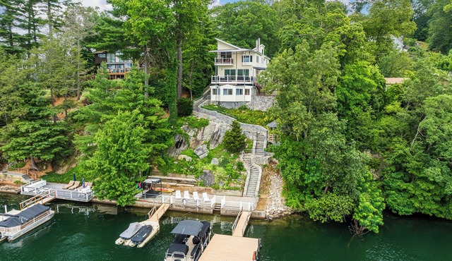 North Cliff House - Private Dock & Sauna