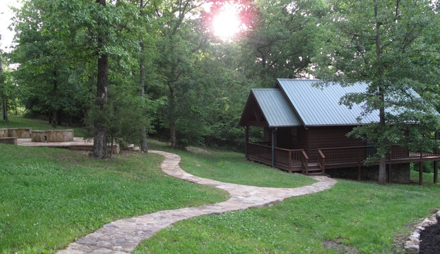 North Fork River—Beautiful Private Cabin on the North Fork River Trophy Waters!