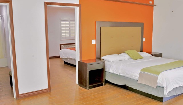 Norwalk Inn & Suites