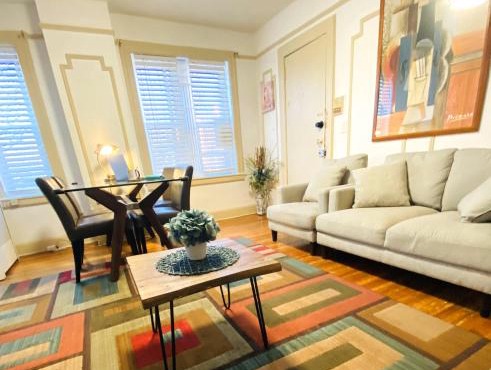 NYC Cozy Private Bedroom with Free Parking & Near Subway - Business & Tourists