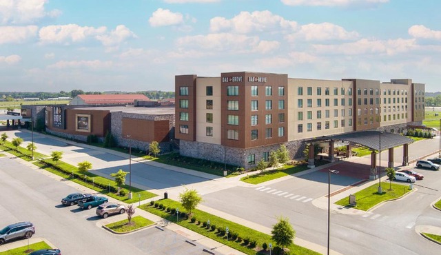 Oak Grove Racing Gaming & Hotel