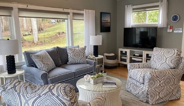 Ocean Cottage - Waterfront Property on Penobscott Bay w/2 Decks & Private Beach