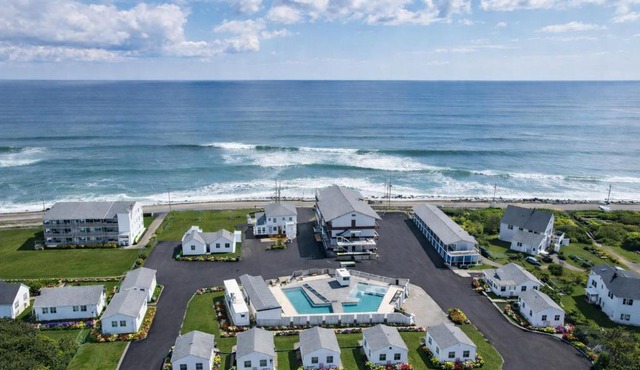 Ocean Surf at York Beach