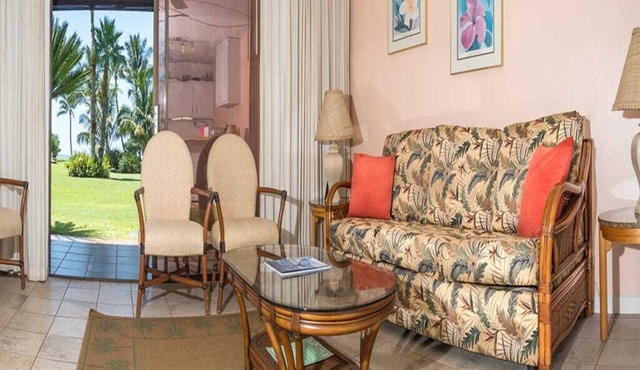 Ocean Views W/Ground Lanai and Fans-Molokai Shores