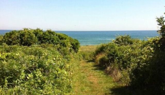 Oceanview Chic Alcove Studio, walk to Town/Beach Pass