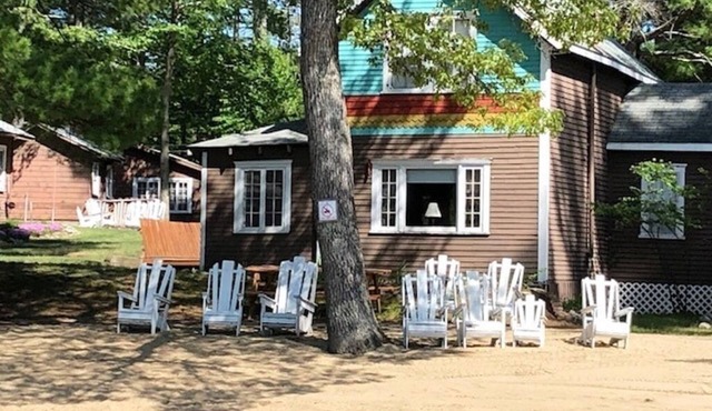 Ossipee lake beach house, pet freindly