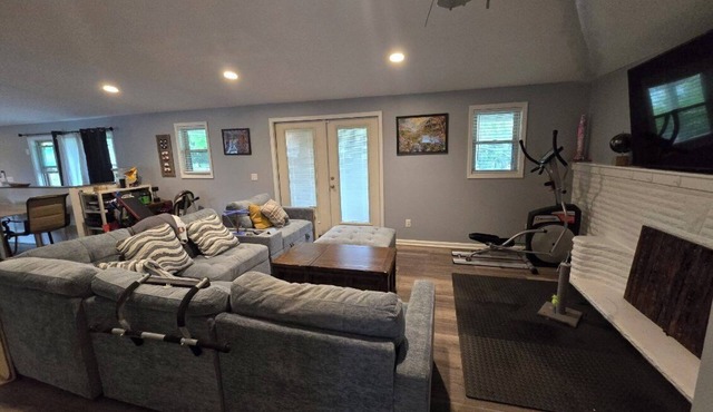 pacious 3BR Home, Theater, Sport Court & Backyard Oasis – Near Belden Village