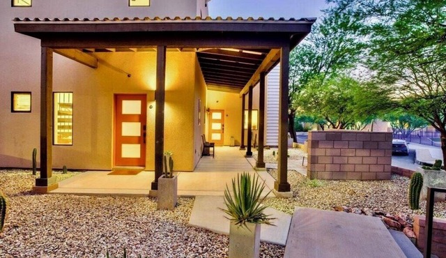 Peaceful 1BR Tree-Lined Modern Hideaway