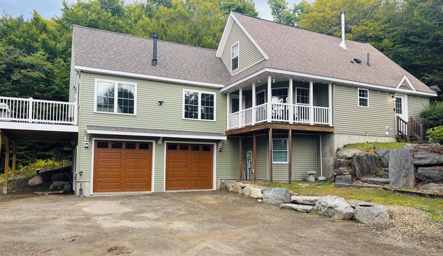 Peaceful Maine Home with Mountain Views