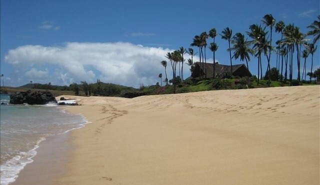 Peaceful retreat, ocean view, desired 2nd floor, WIFI