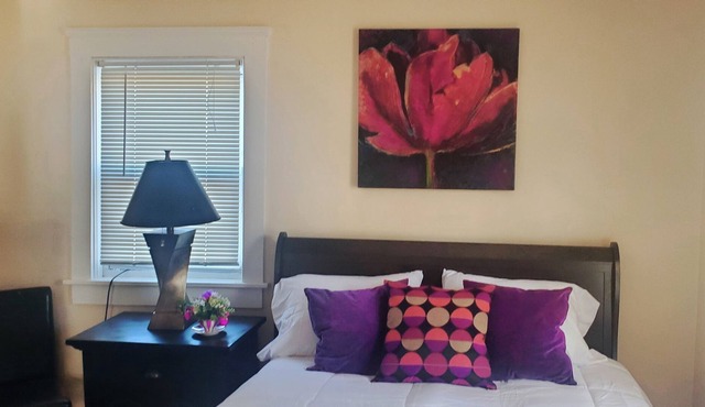 Perfect 2 bedroom,free parking 15min to Gillette stadium