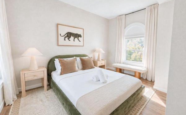 Perfect Yale Stay | Spacious 4BR | Guest Favorite
