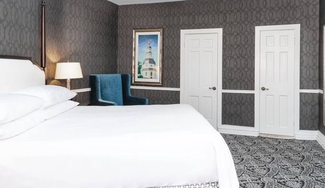 Pet-friendly Accommodation at Historic Inns of Annapolis | 0.3 mi to State House