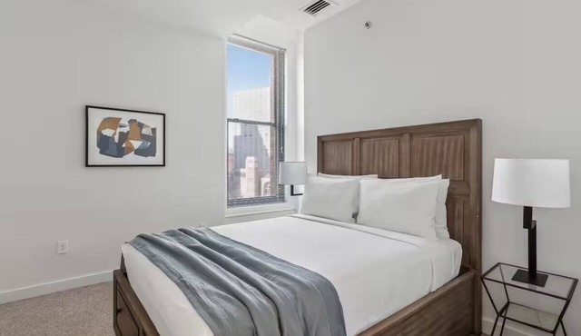 Pet-Friendly Downtown | Kitchen & Laundry | Walk to Point State Park
