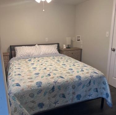 Pet Friendly Milford Beachfront Home