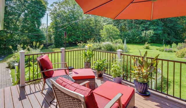 Pet-Friendly Staatsburg Studio - Near State Park