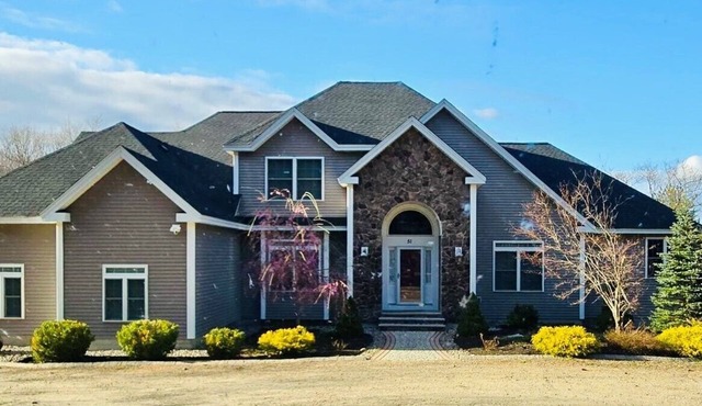 Pine River Pond Paradise on the cove private dock, deck, patio, firepit, AC, W/D
