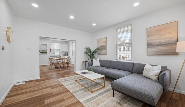 Pittsburgh Spacious & Modern 3BD APT Free Parking