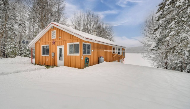 Pond & Snowmobile Trails On-Site: Errol Escape!
