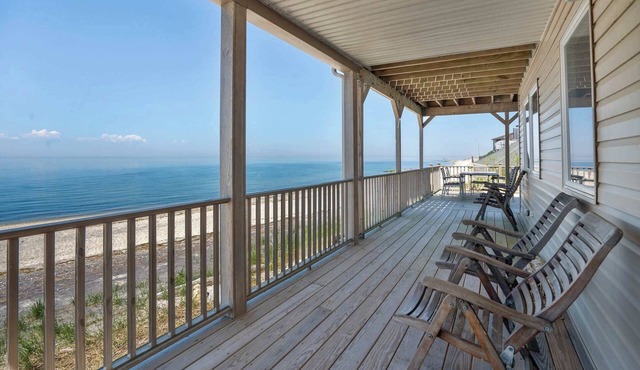 Poppys Private Beach Paradise: Wading River, North