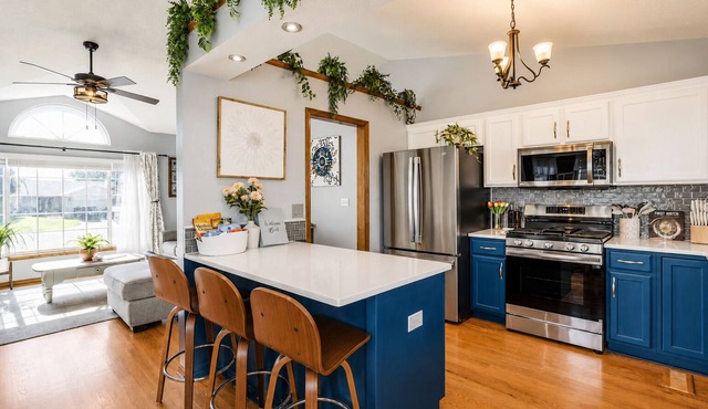 Prairie Peace - Family & Pet-Friendly Home on Quiet Cul-De-Sac w/Games & Toys