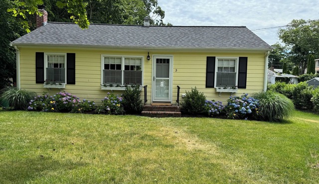 Priscilla Beach Cottage with Central AC