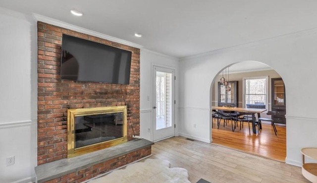 Putnam Valley Estate 4BR - Hot Tub Fireplace