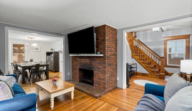 Quaint 3 Bedroom Home