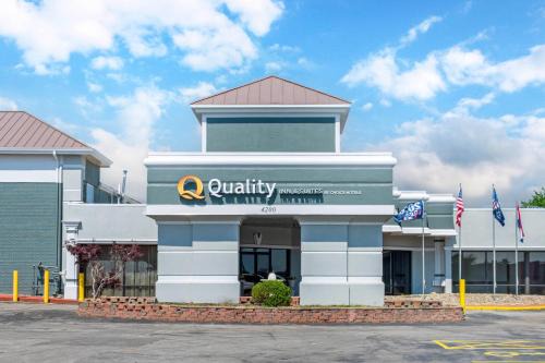 Quality Inn & Suites Kansas City - Independence I-70 East